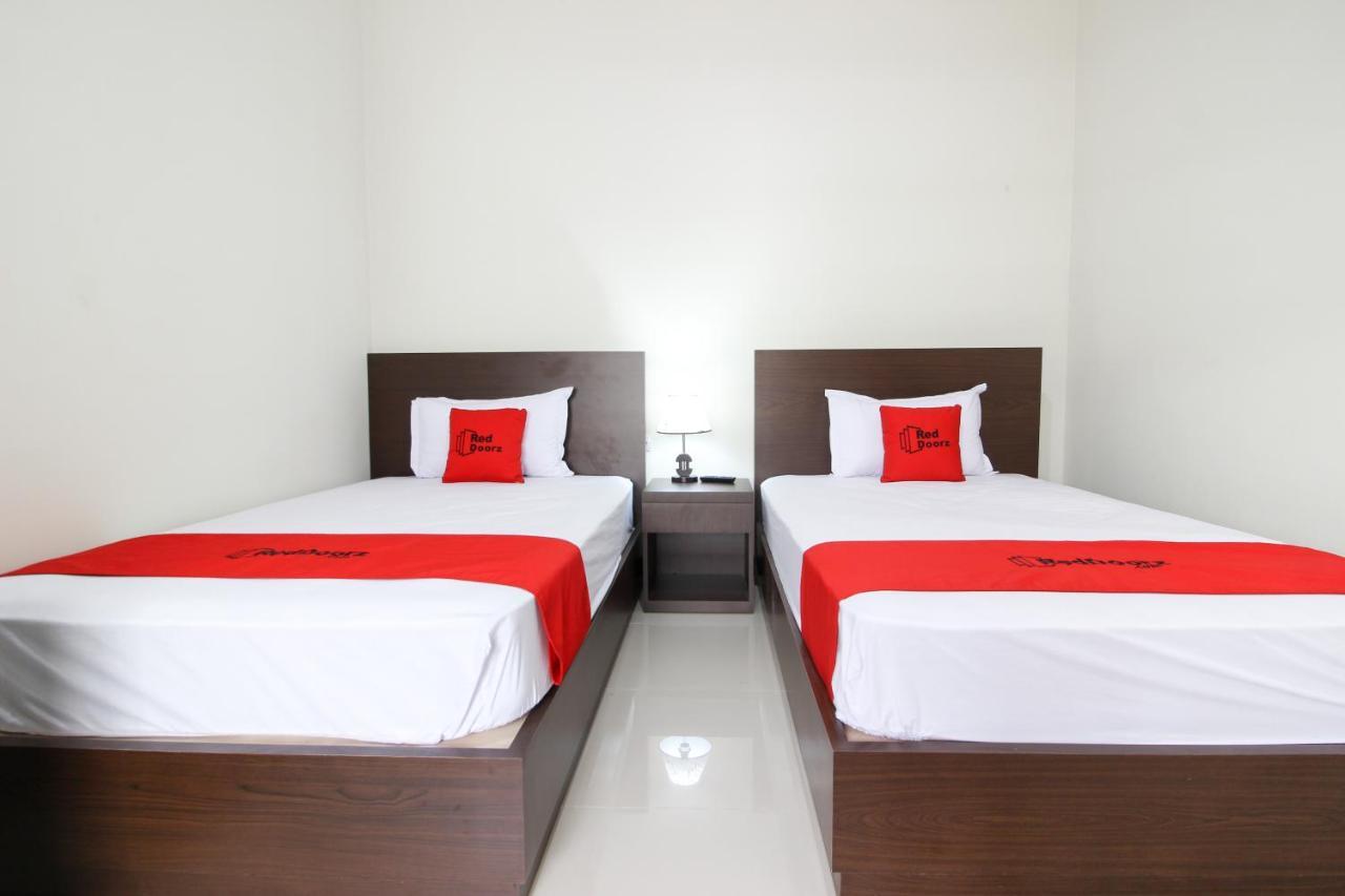 RedDoorz Syariah Plus @ Jakal Bawah 3 Kejayan Luaran gambar